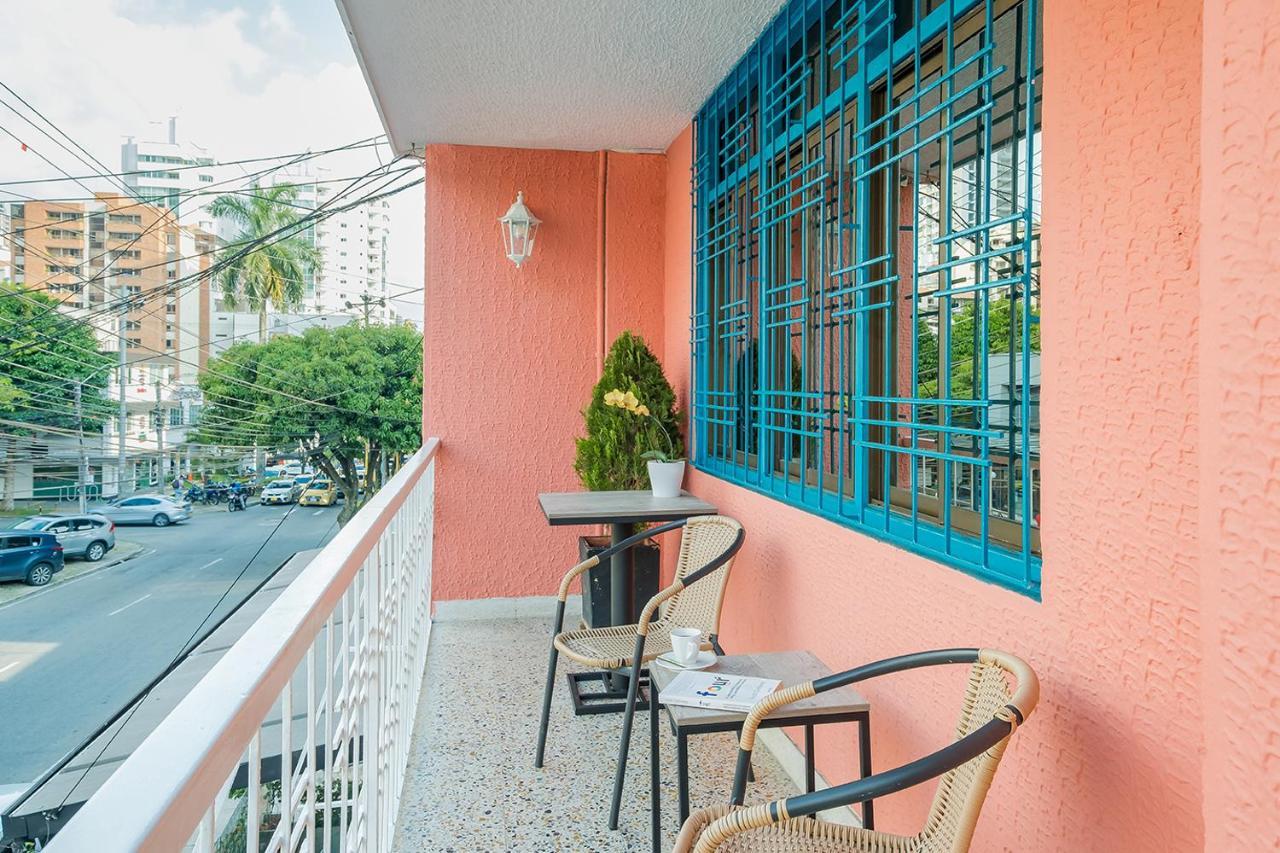 Casa De Pinos Hotel Bucaramanga Exteriör bild