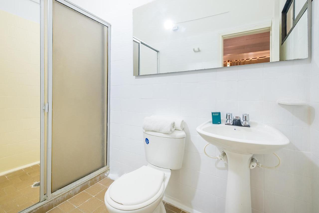 Casa De Pinos Hotel Bucaramanga Exteriör bild