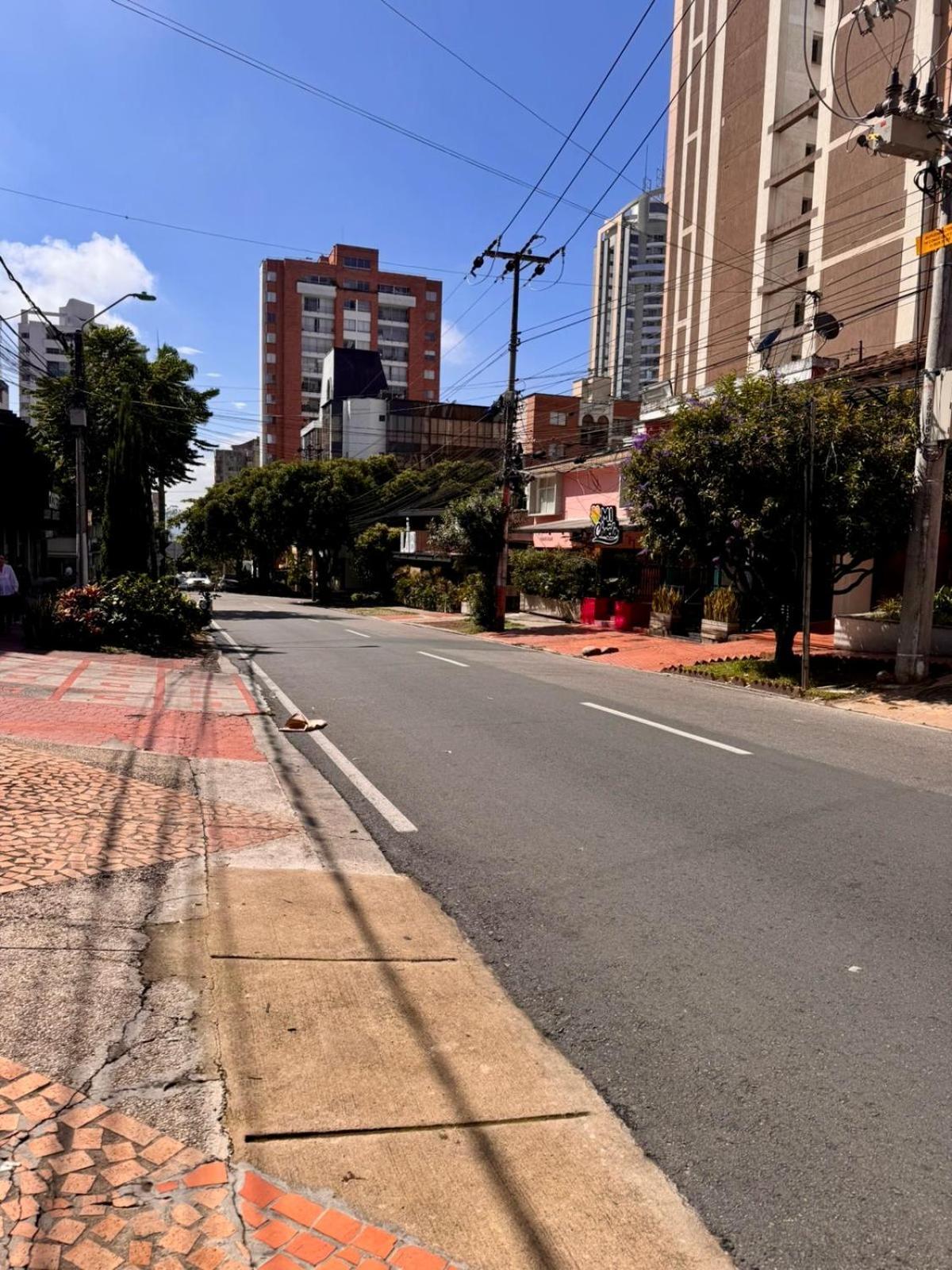 Casa De Pinos Hotel Bucaramanga Exteriör bild